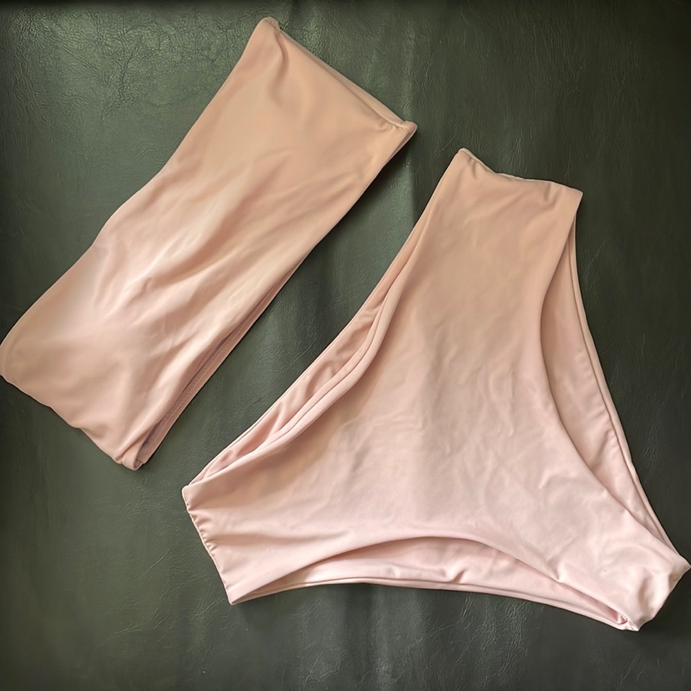 Pink bikini strapless top high waisted bottom